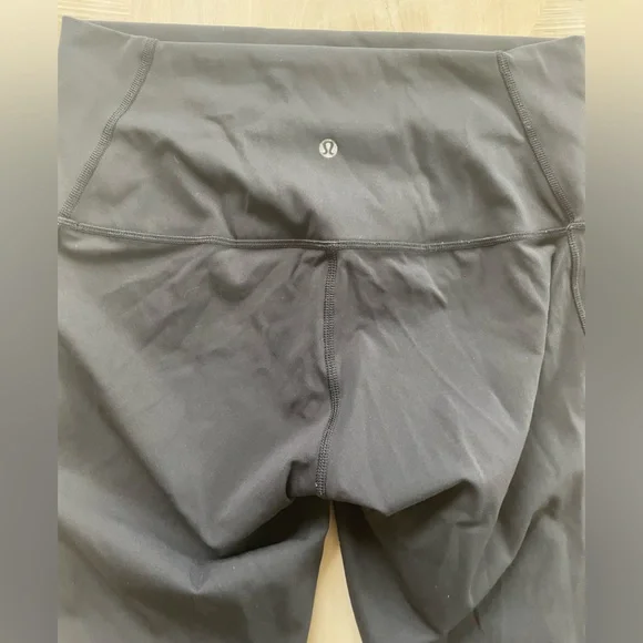 Lululemon Athletica Size 10 Black Capri Legging Bundle Size 10 - Picture 7 of 12